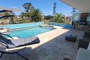2br,heated pool vacation home